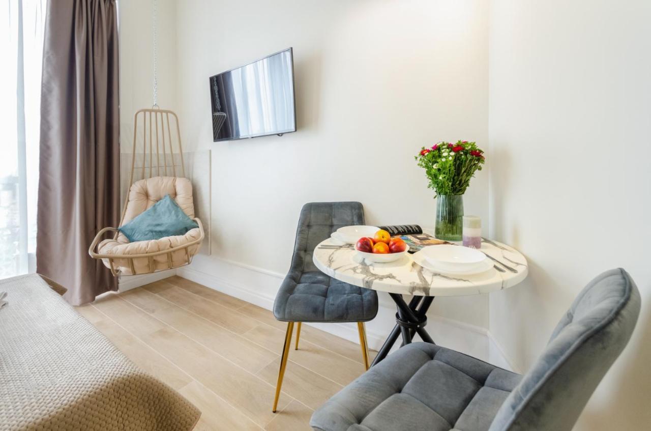 Modern New Cozy Apartment Kvartet Railway Station Киев Экстерьер фото